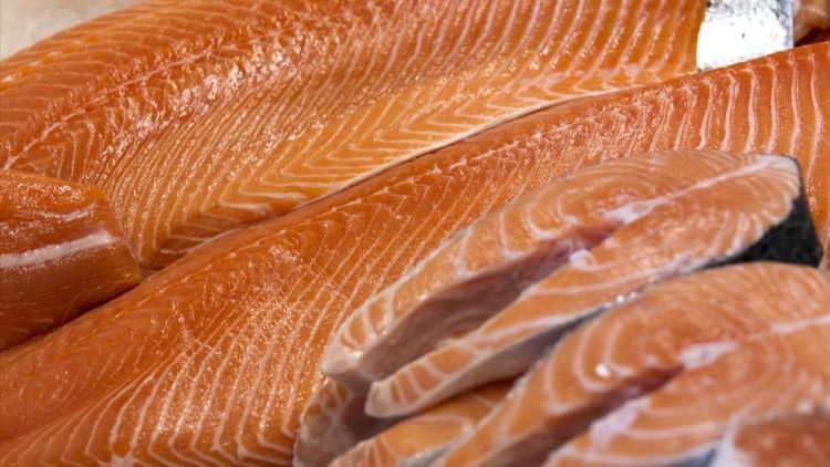USA bunkrade norsk lax inför tullbeskedet