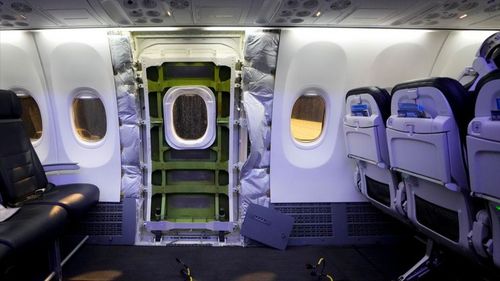 Flygbolagets vd: lösa bultar i flera plan